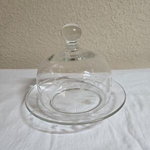 Princess House Heritage Collection Etched CrystalCovered Butter/Cheese Dish